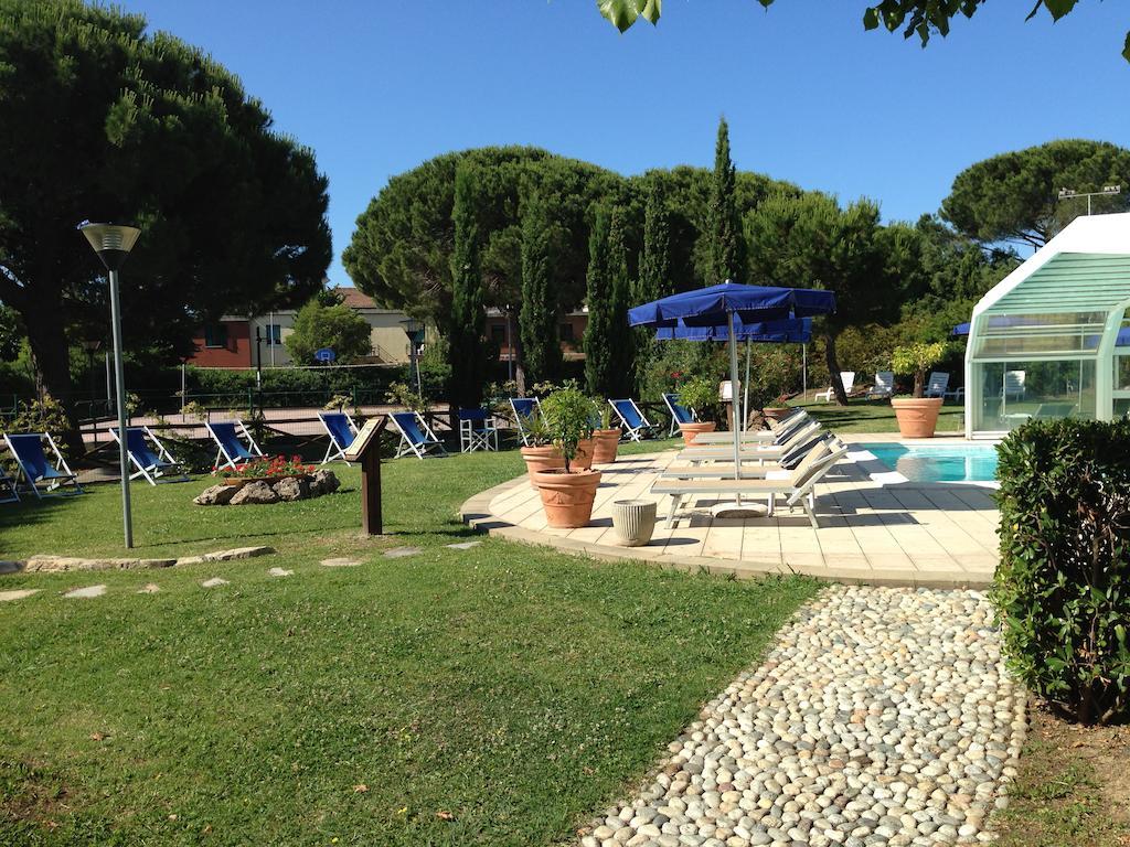 Hotel La Buca Del Gatto Marina di Cecina Buitenkant foto